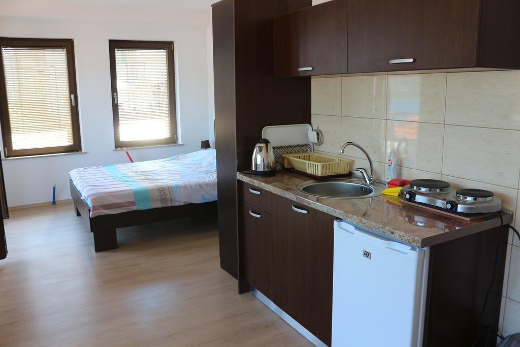 Grigor Prlichev Apartments Ohrid Bagian luar foto