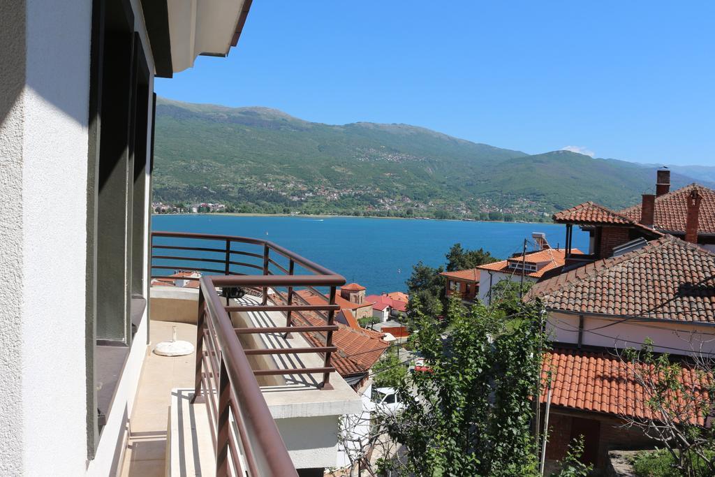 Grigor Prlichev Apartments Ohrid Bagian luar foto