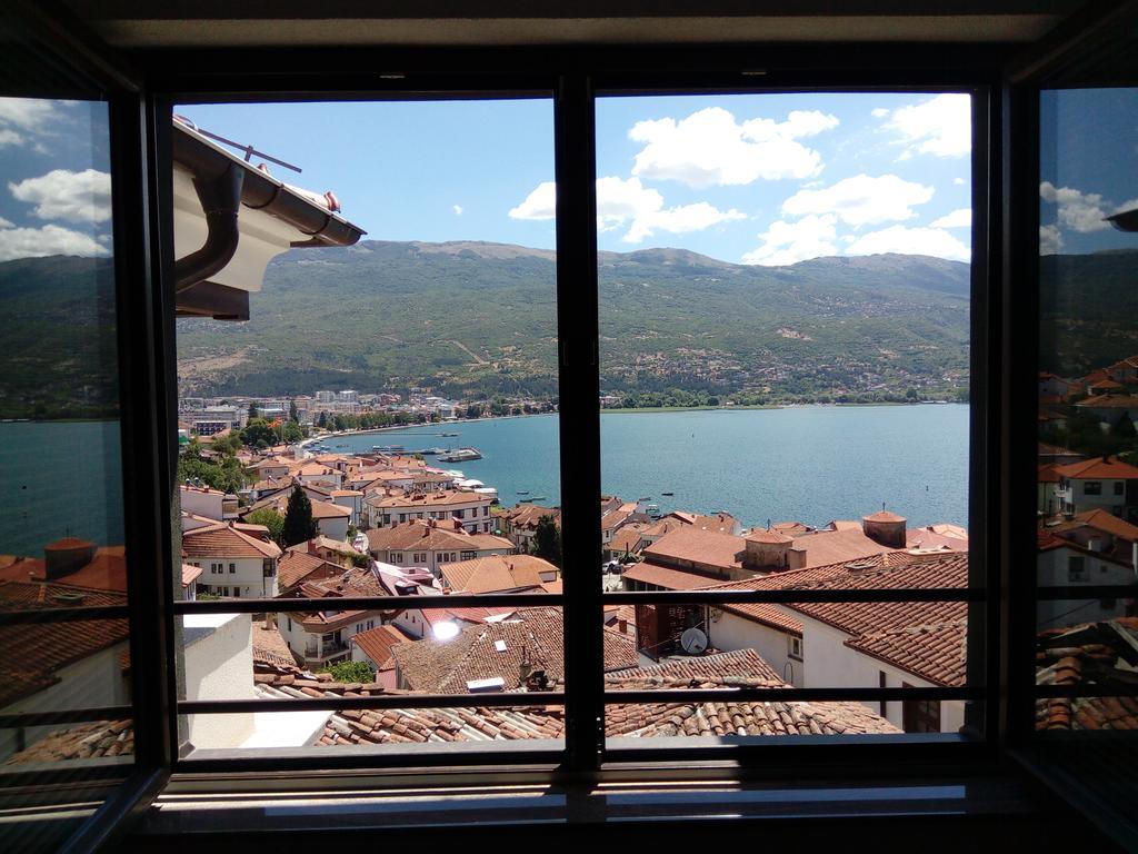 Grigor Prlichev Apartments Ohrid Bagian luar foto