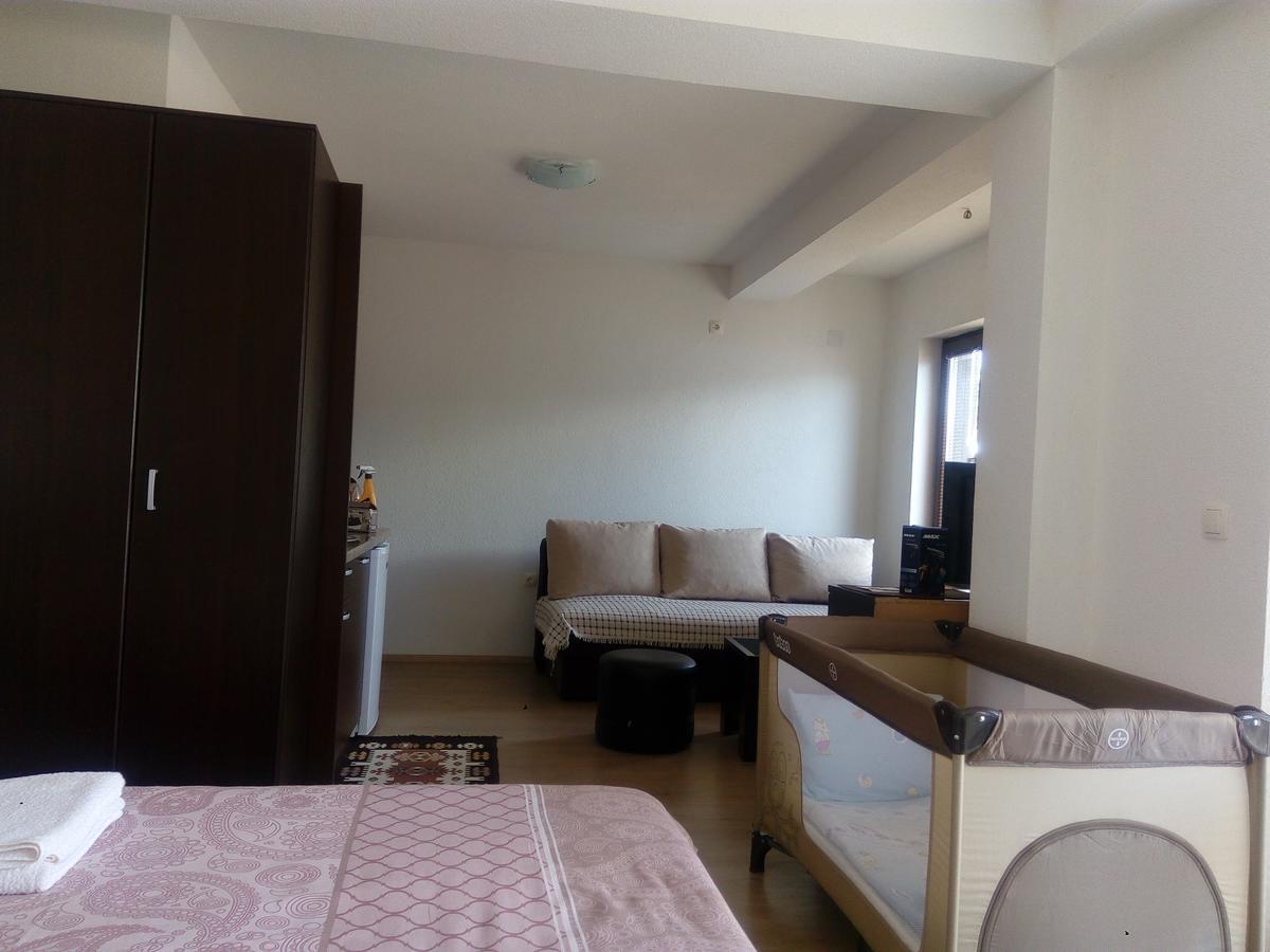 Grigor Prlichev Apartments Ohrid Bagian luar foto