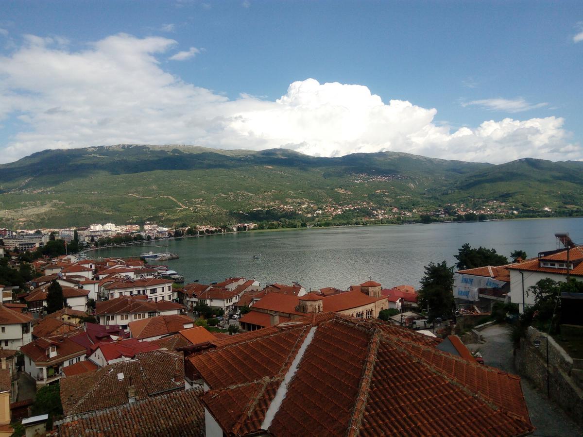 Grigor Prlichev Apartments Ohrid Bagian luar foto