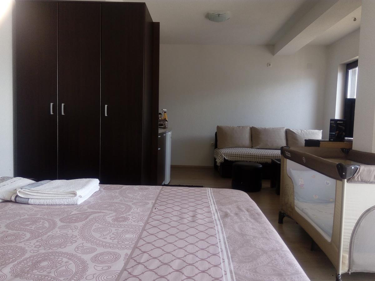 Grigor Prlichev Apartments Ohrid Bagian luar foto